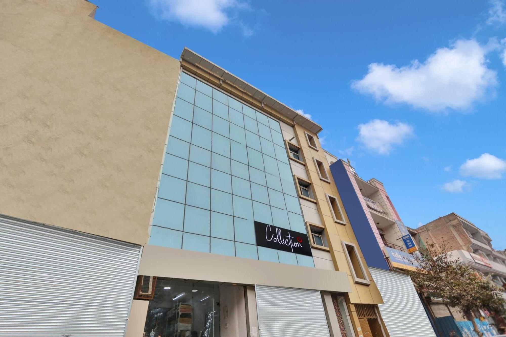 Hotel Super Townhouse The Arrow Near Lotus Temple Nueva Delhi Exterior foto